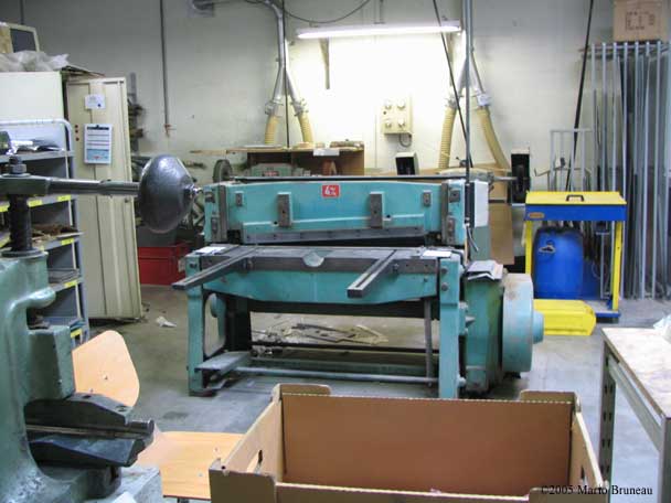 CavagnoloFactory04 Famous musette accordion maker in France, Cavagnolo.