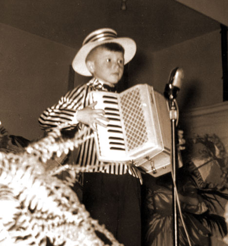 Mario Bruneau accordéoniste débuts