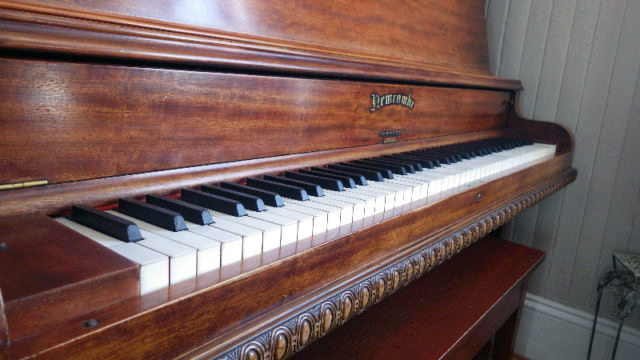 Piano Newcombe
