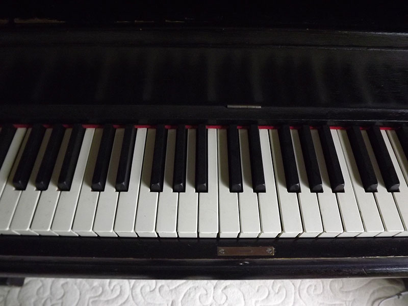 Le clavier du piano Emerson