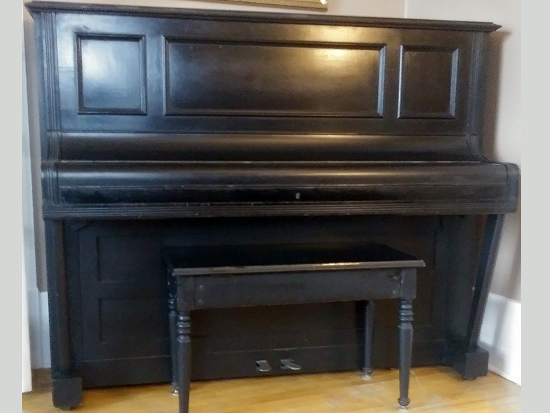 Piano droit Bechstein