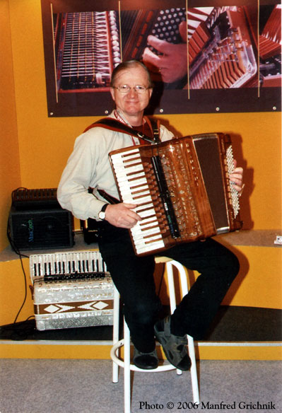 Accordion demonstration at the Frankfurt Musikmesse