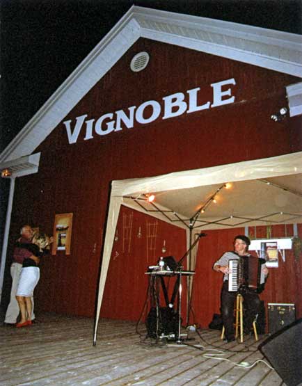 Dancing at Le Bal Des Lampions, musette accordion night